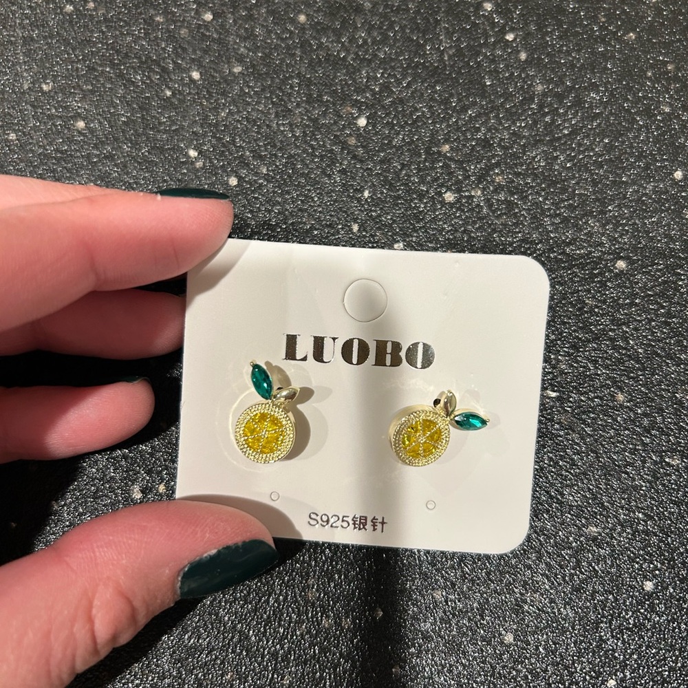 Lemon 🍋 studs